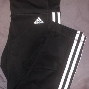 Cropped Adidas Leggings